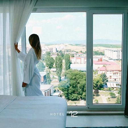 Hotel 12 Gjakova Dış mekan fotoğraf