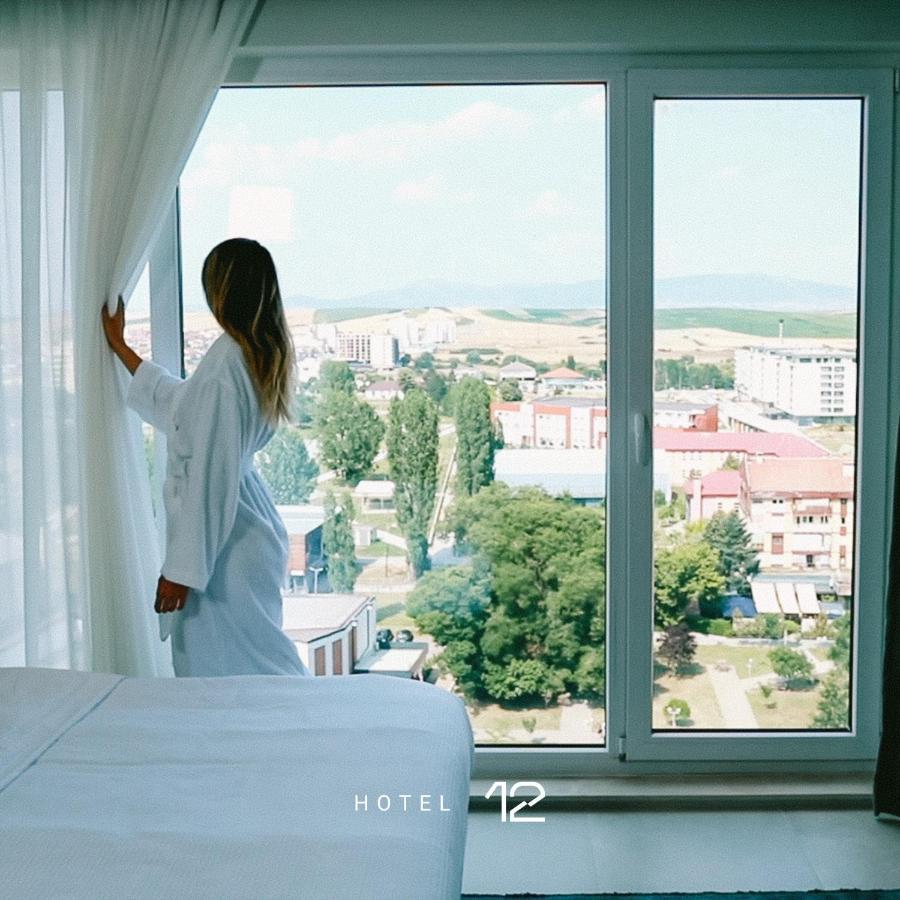 Hotel 12 Gjakova Dış mekan fotoğraf