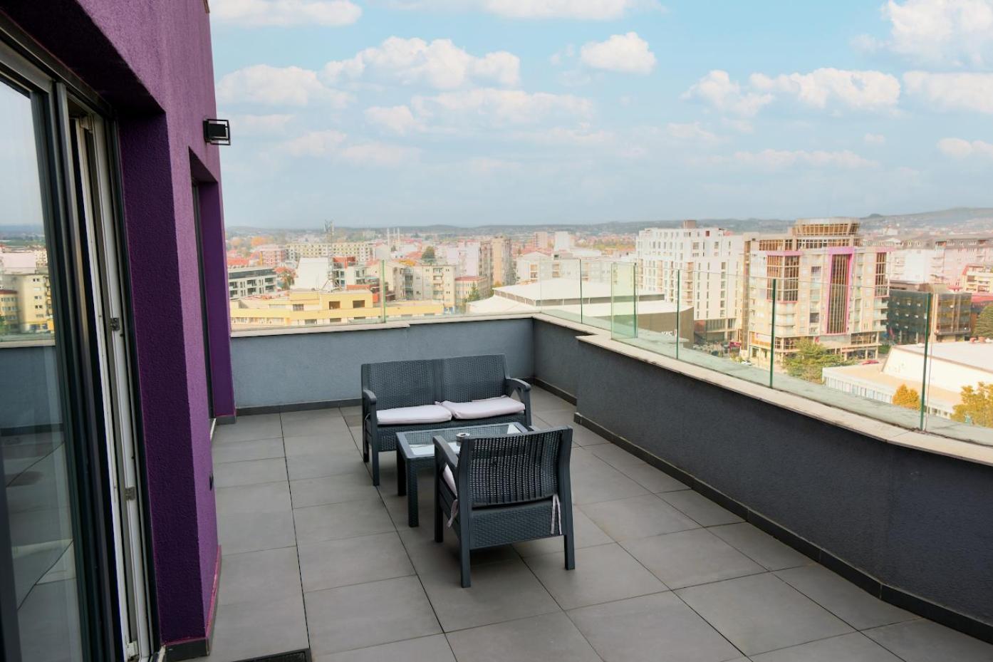 Hotel 12 Gjakova Dış mekan fotoğraf